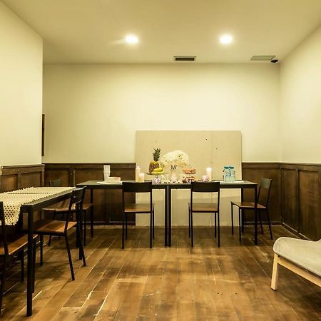 Nap Valencia Hostel Εξωτερικό φωτογραφία